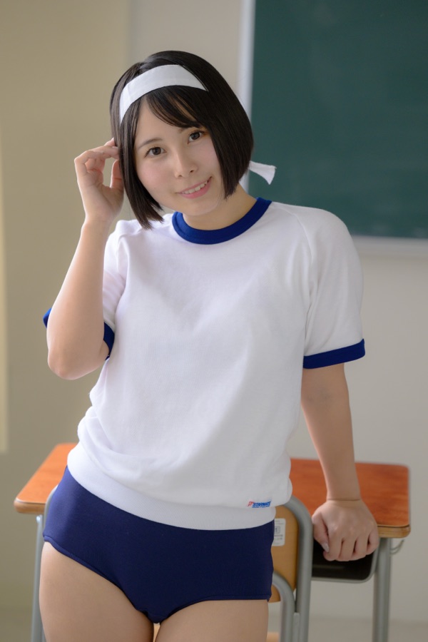 衣装 81